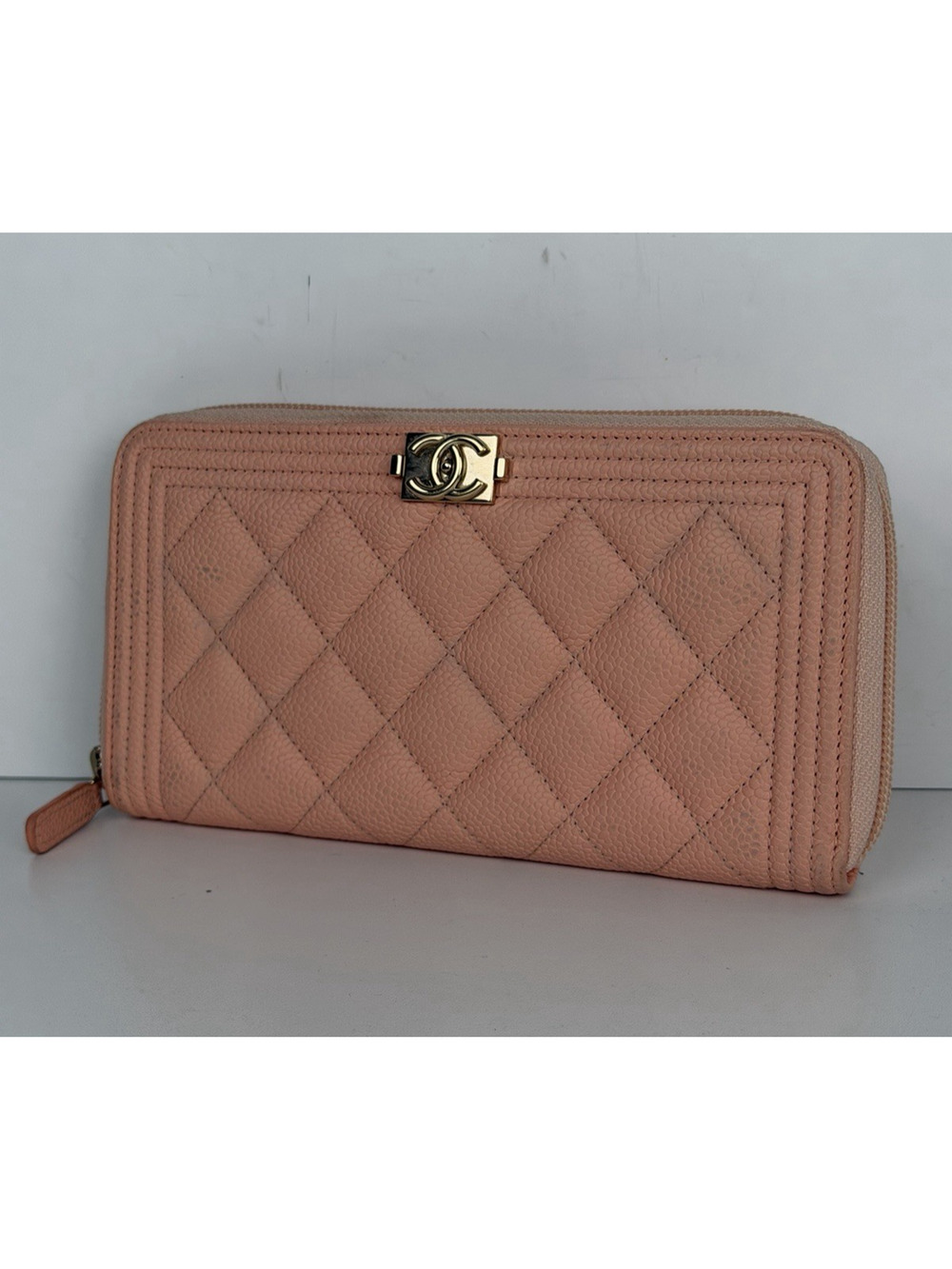 Chanel Boy Zip Around Wallet Pink Caviar Leather & Gold-tone Hardware 2019 K2